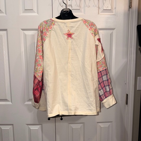 NWT Sage + Fig Women Patchwork Star Mixed Media Top Floral Plaid Long Sleeve Lg - Picture 3 of 4